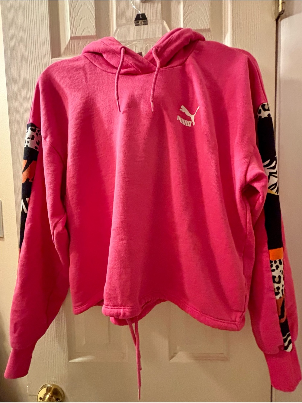 PUMA Women's Hot Pink Hooded Pullover Sweatshirt cropped